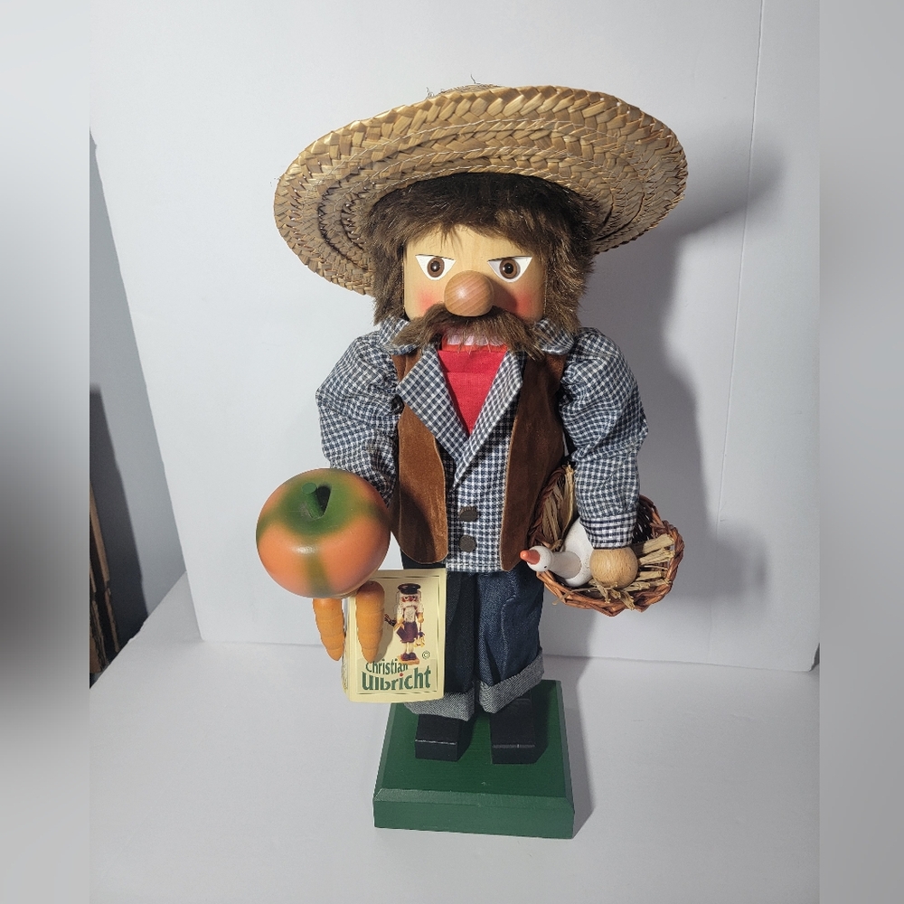 Vintage Holzkunst Christian Ulbricht Farmer Nutcracker Handmade Germany Folk Art